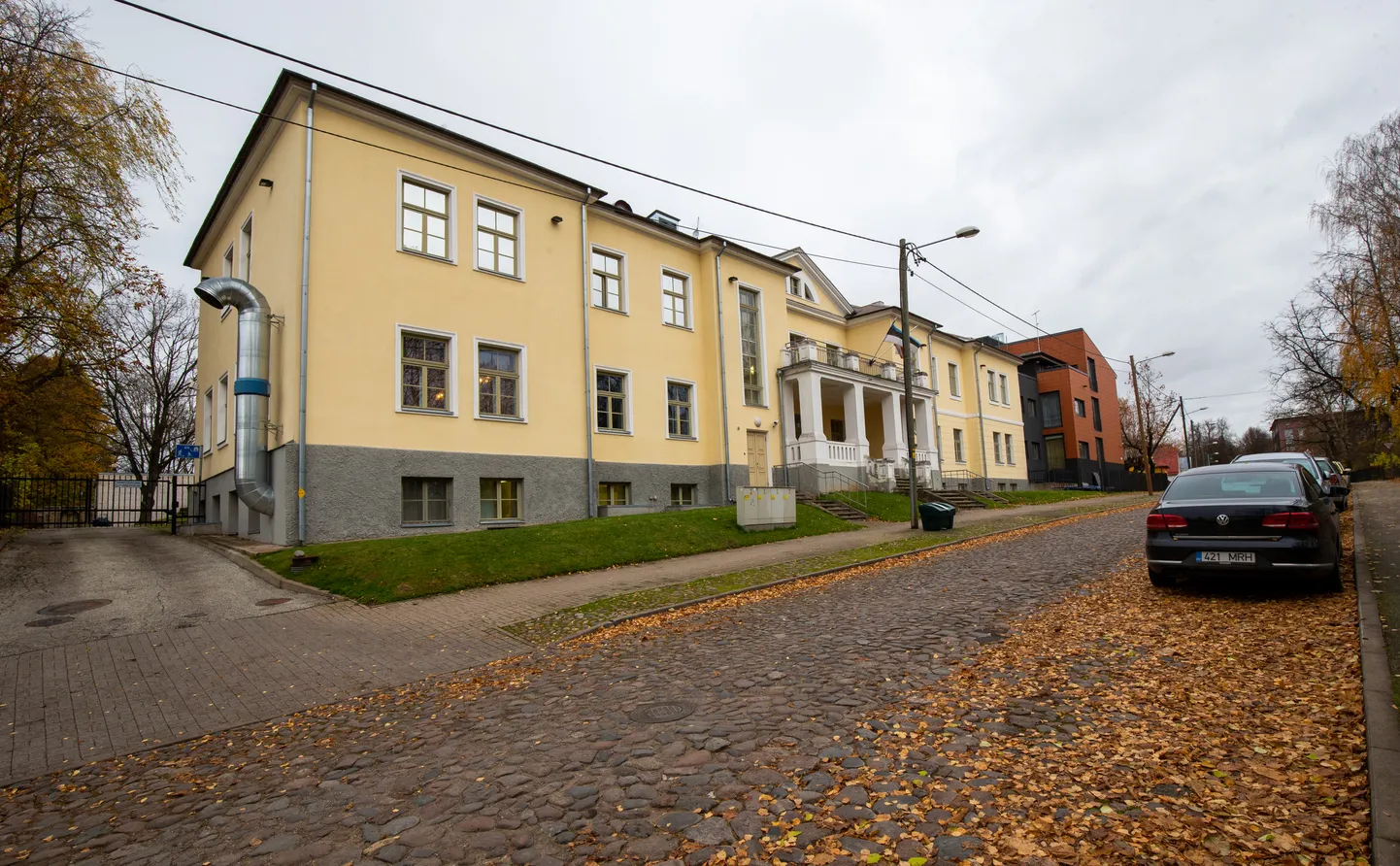 Pildil Liiva tänaval asuva hooldekodu.