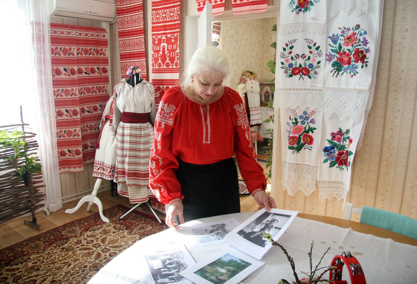 Tatjana Ivuškina liikus oma unistuse elluviimise poole mitu aastat ning nüüd lõpuks avab ukraina kultuuri muuseum Kohtla-Järvel oma uksed.