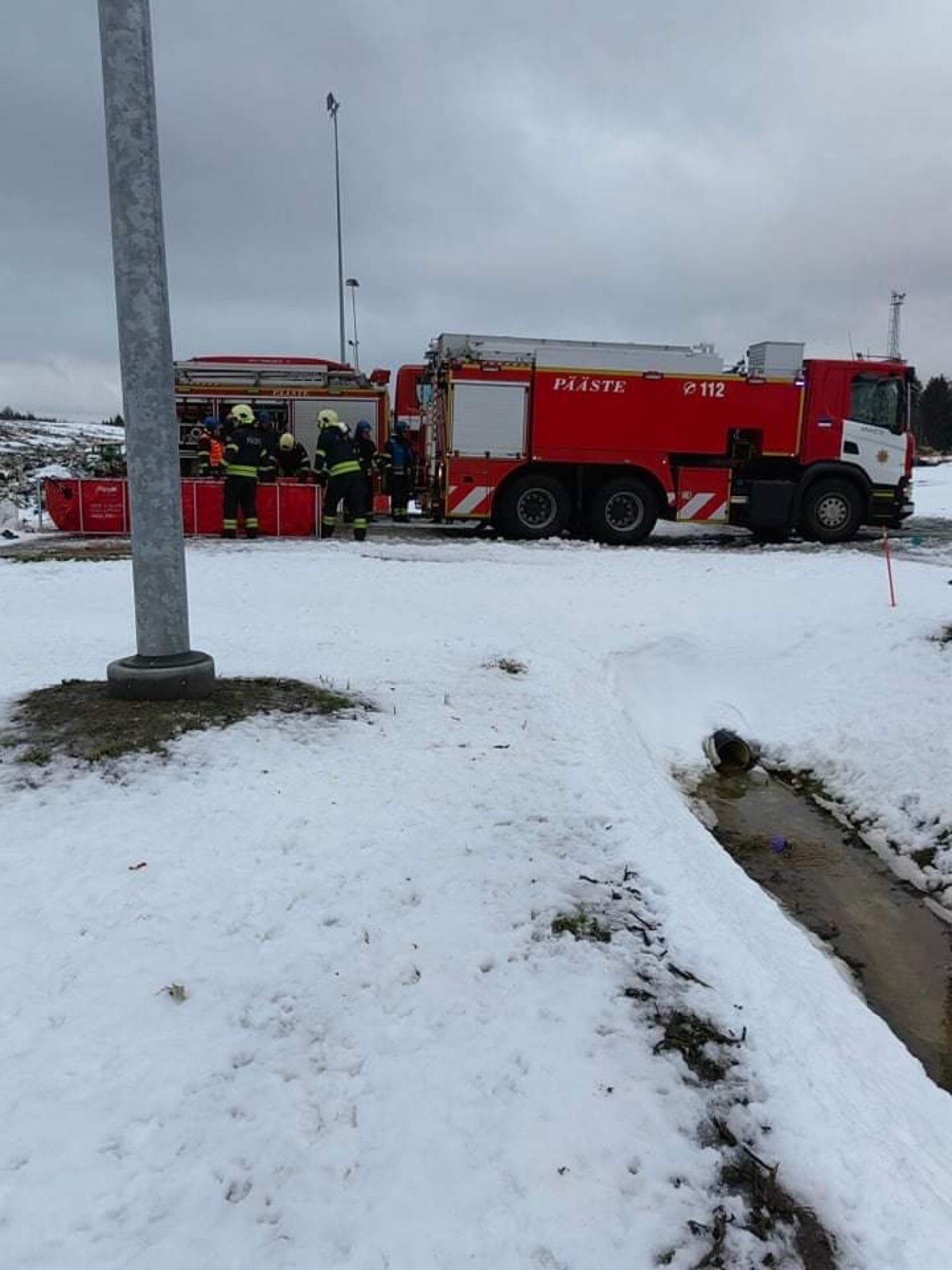 Põleng Väätsa prügilas.