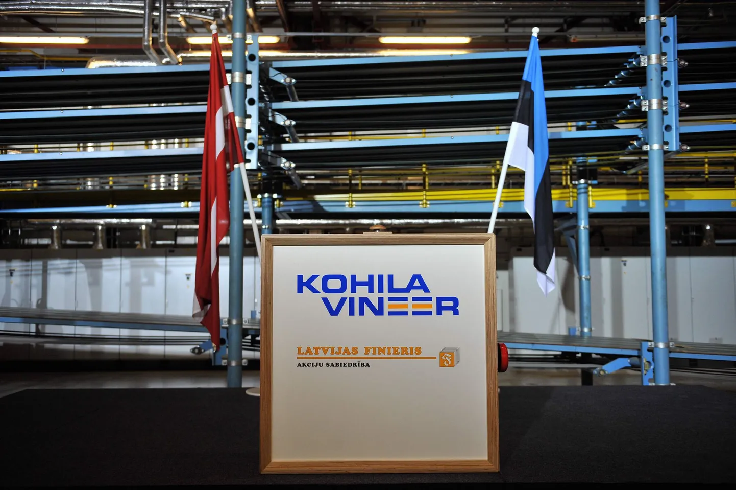Kohila Vineer.