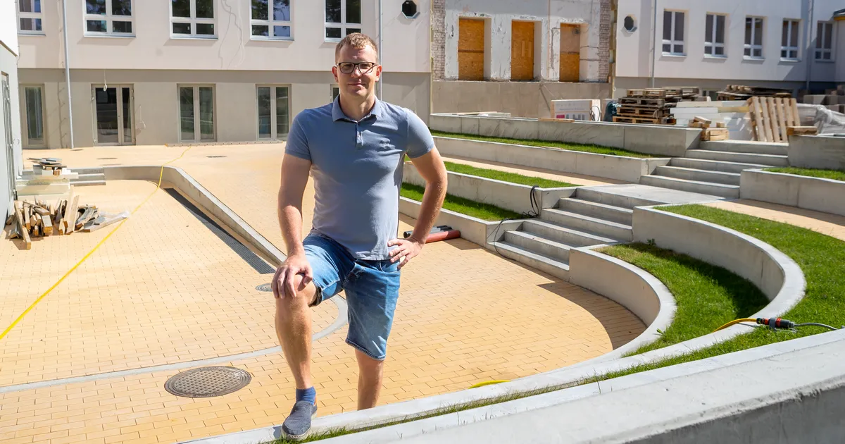 VIDEO JA GALERII Kuressaare Hariduse kool alustab uut õppeaastat aula ...