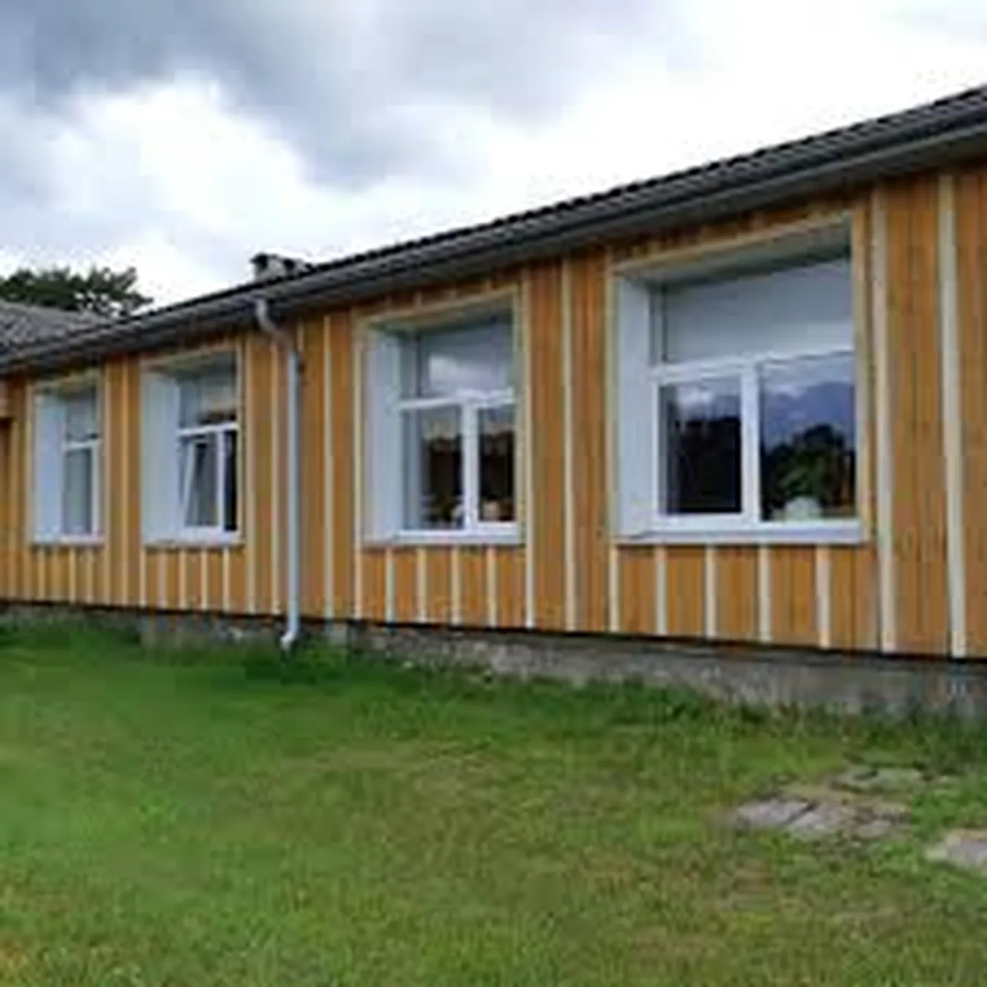 Käru raamatukogu