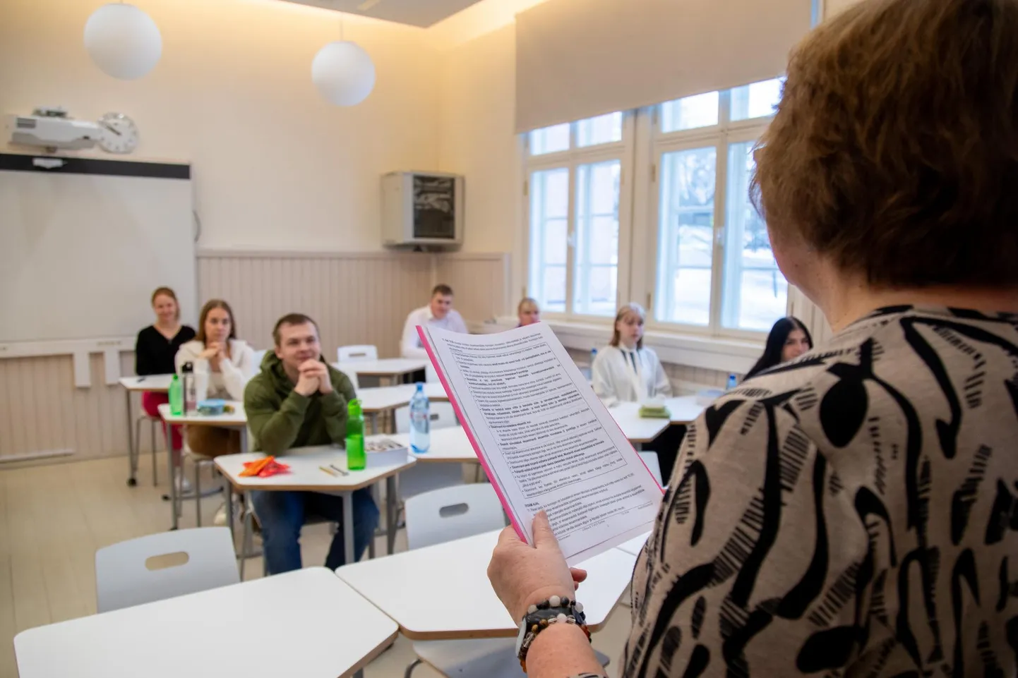 Esimese riigieksami tegid noored tänavu 22. aprillil, täna peaksid saabuma tulemused.