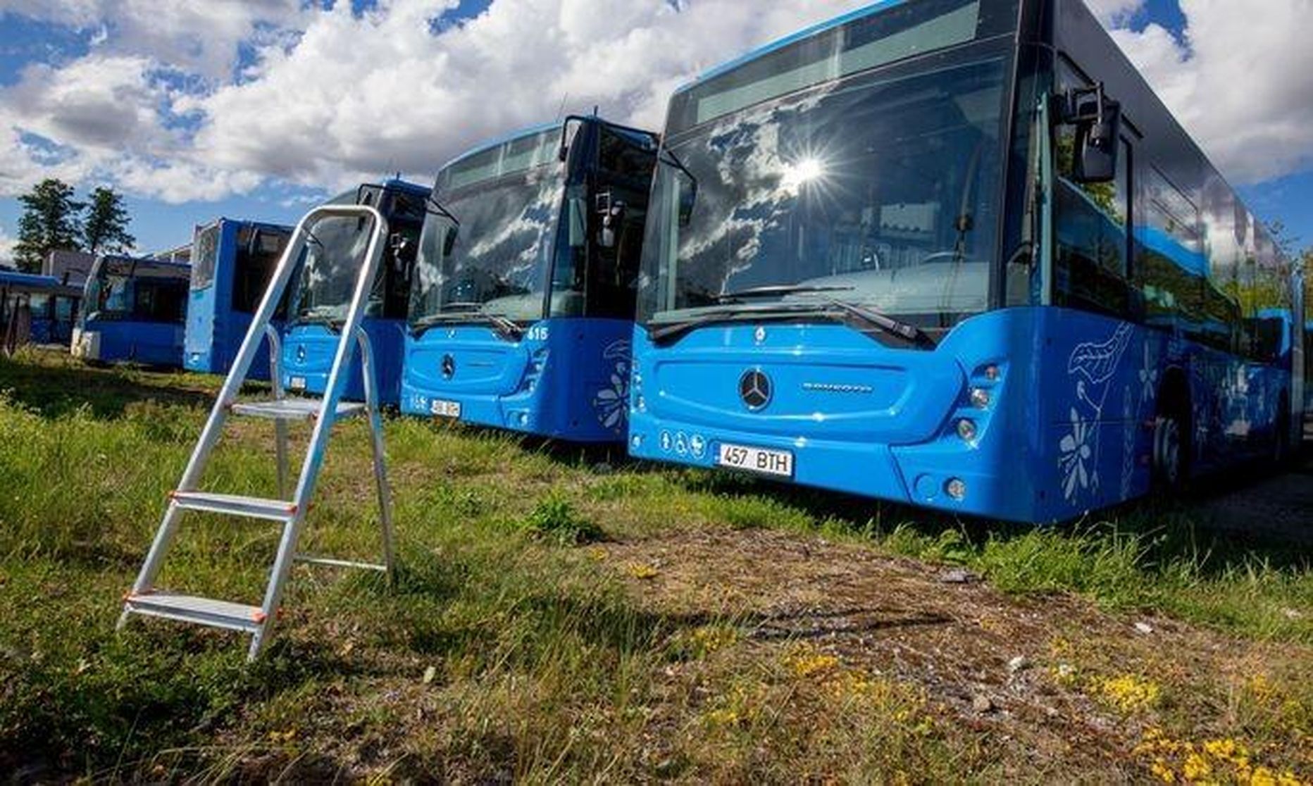 Sotsiaal- ja ühistranspordi liitmisel on üks nõudeid invavõimekusega maabussid, mis sel aastal Pärnumaale tulevadki.