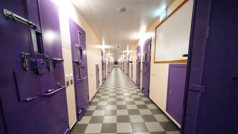 Igaunija savos cietumos uzņems vairākus simtus ies
