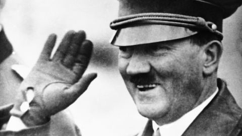 DNA-uuring: Hitleril oli tõenäoliselt mikropeenis ja kalduvus vaimsetele häiretele