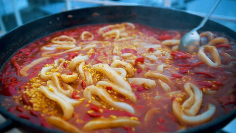 Блюдо из свежих морепродуктов