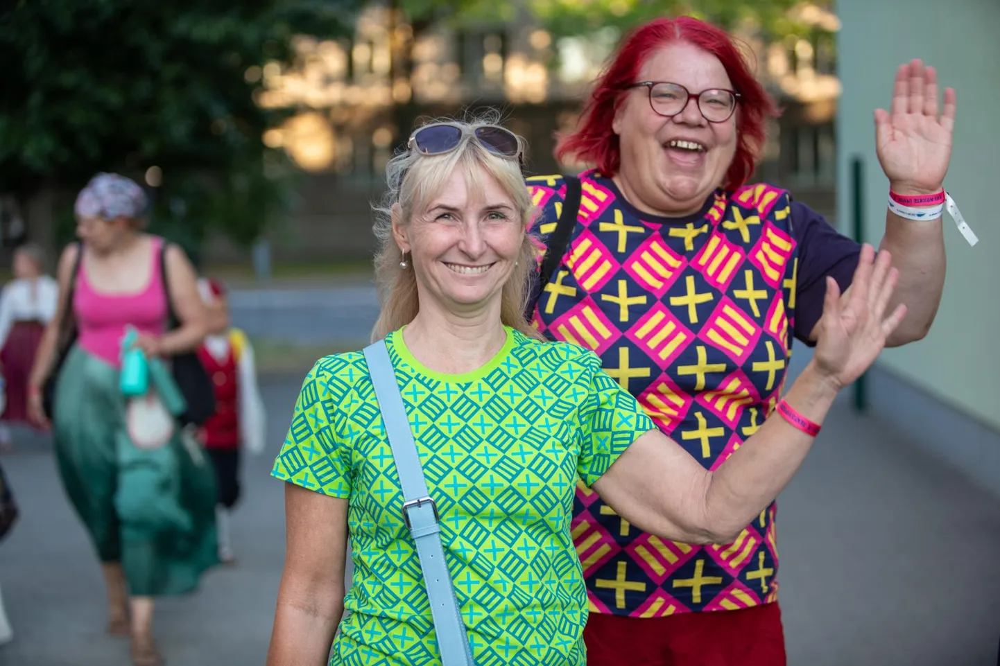 Osa Viljandimaa tantsumaja staabist: Anneli Kundla ja Kai Kannistu (paremal).