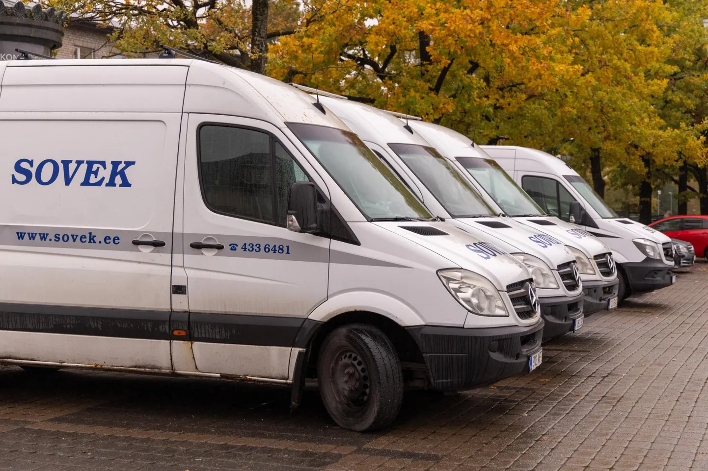 Viljandi ettevõttel Sovek on praegu igapäevaselt haiglaga seotud töödega hõivatud kuus bussi.