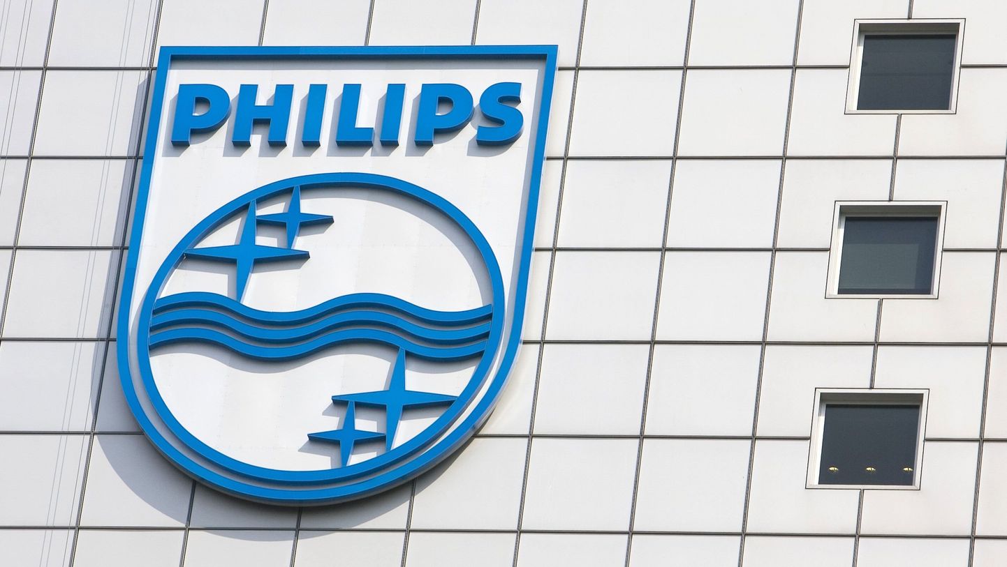 Philipsi logo kontserni peahoonel Amsterdamis.