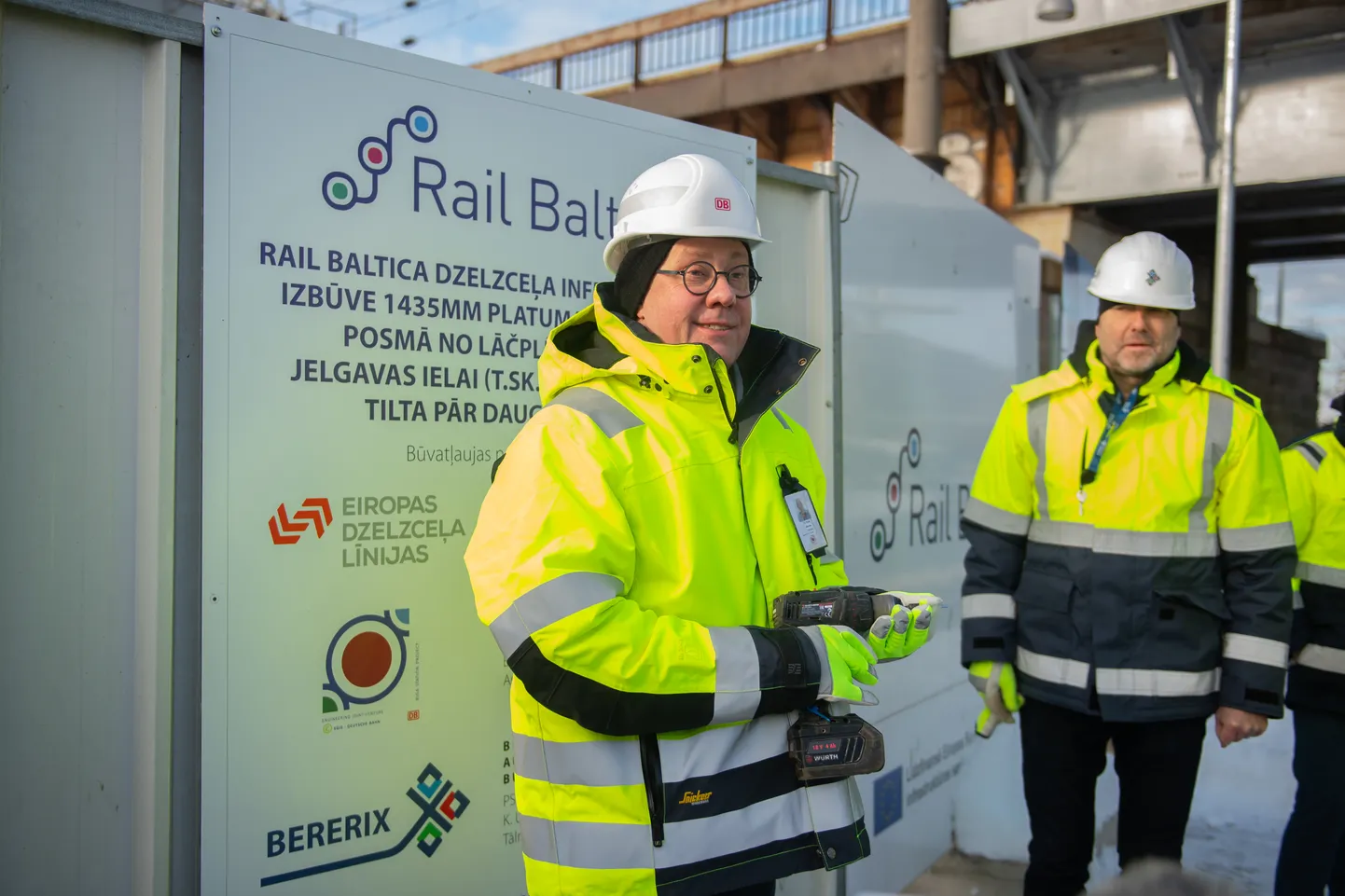 Tikšanās starp medijiem un Eiropas dzelzceļa līniju un būvniecības firmu BERERIX par Rail Baltica dzelzceļa tilta pār Daugavu izbūvi