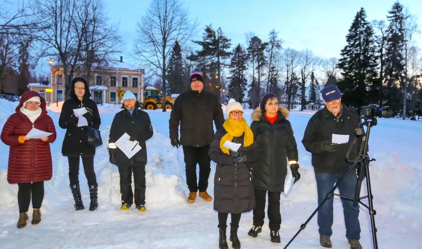 Pärnu sõpruslinnas Vaasaski heisati Eesti Vabariigi aastapäeva auks sinimustvalge.