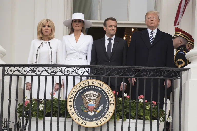 Брижит Макрон, Мелания Трамп, Эммануэль Макрон и Дональд Трамп