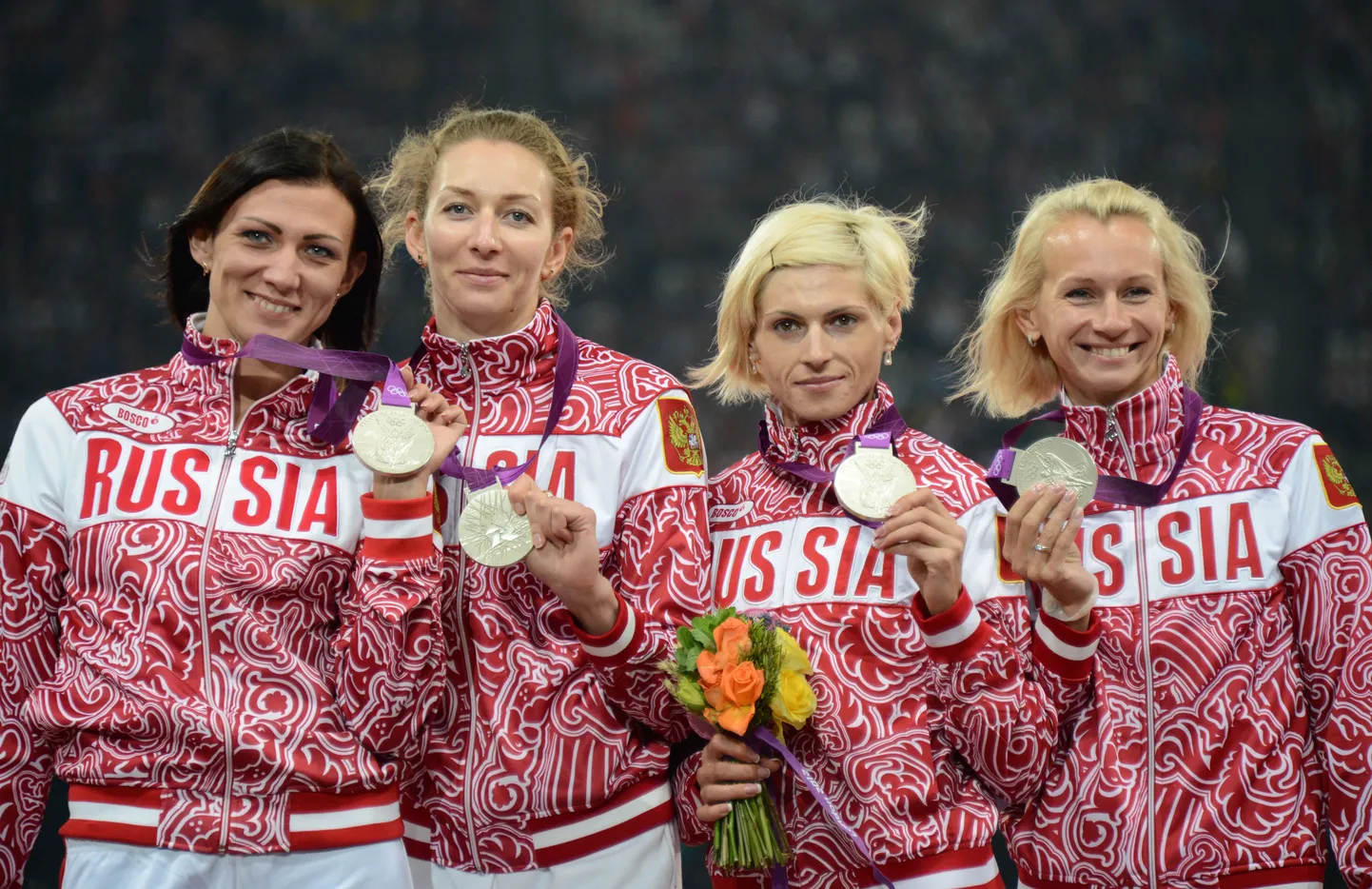 Tatjana Firova (vasakult), Natalja Antjuhh, Antonina Krivošapka, Julia Guštšina.