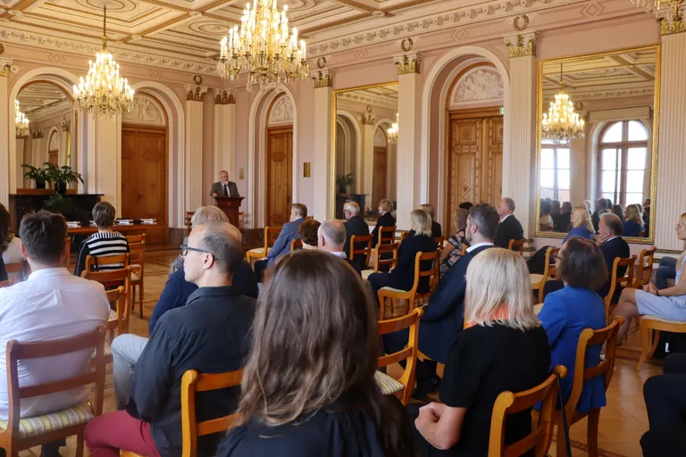 Raamatu tutvustus teaduste akadeemias