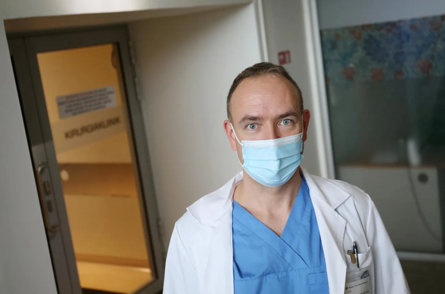 TÜ kliinikumi ravijuht doktor Andres Kotsar kinnitab, et suurtest piirangutest hoolimata teevad arstid oma tööd nii hästi kui vähegi võimalik.
