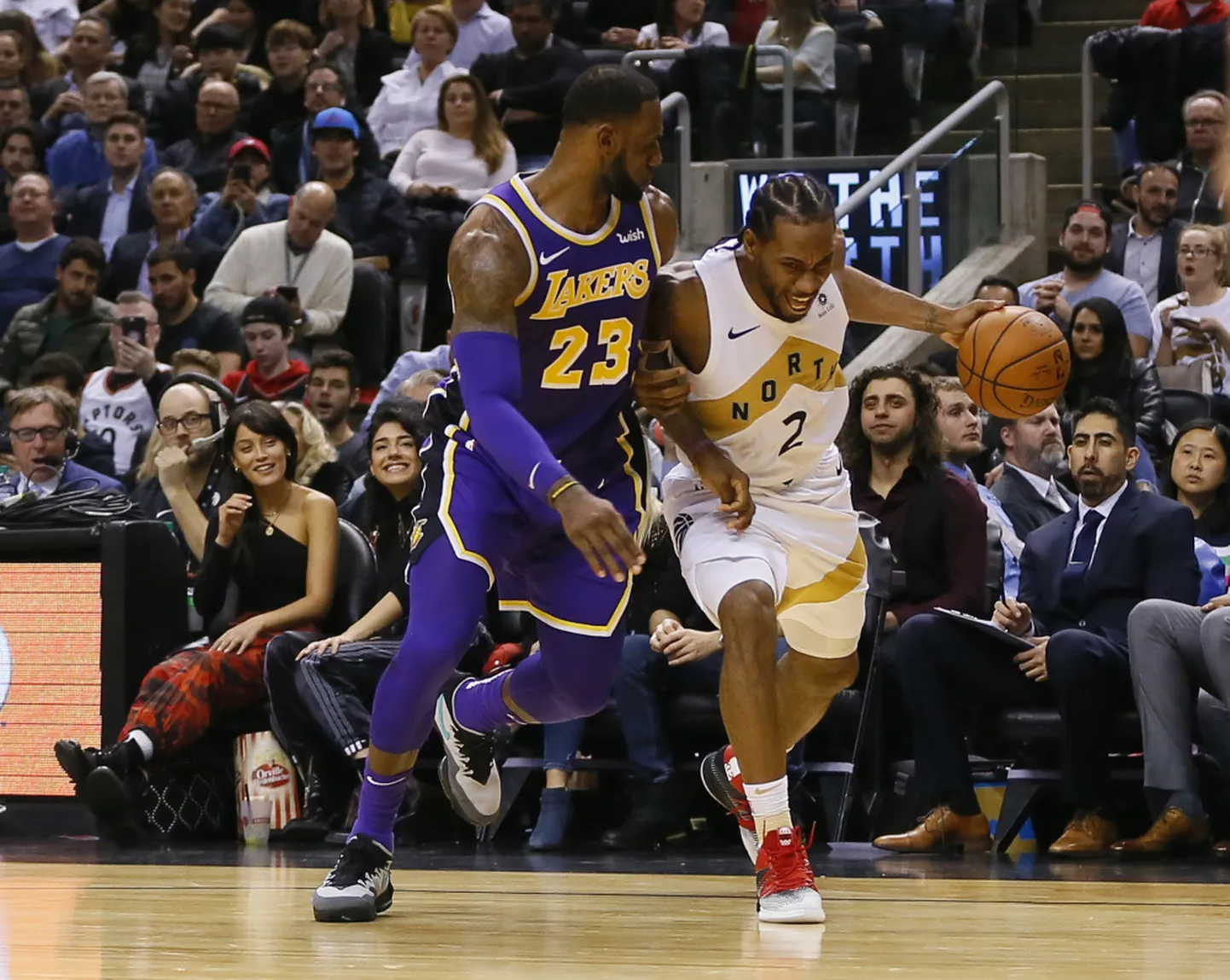Lebrons Džeimss un Kavai Lenards
