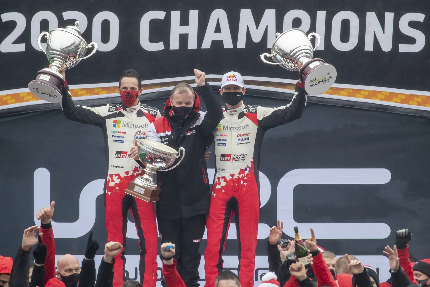 Vasakult: Julien Ingrassia, Tommi Mäkinen, Sebastien Ogier.