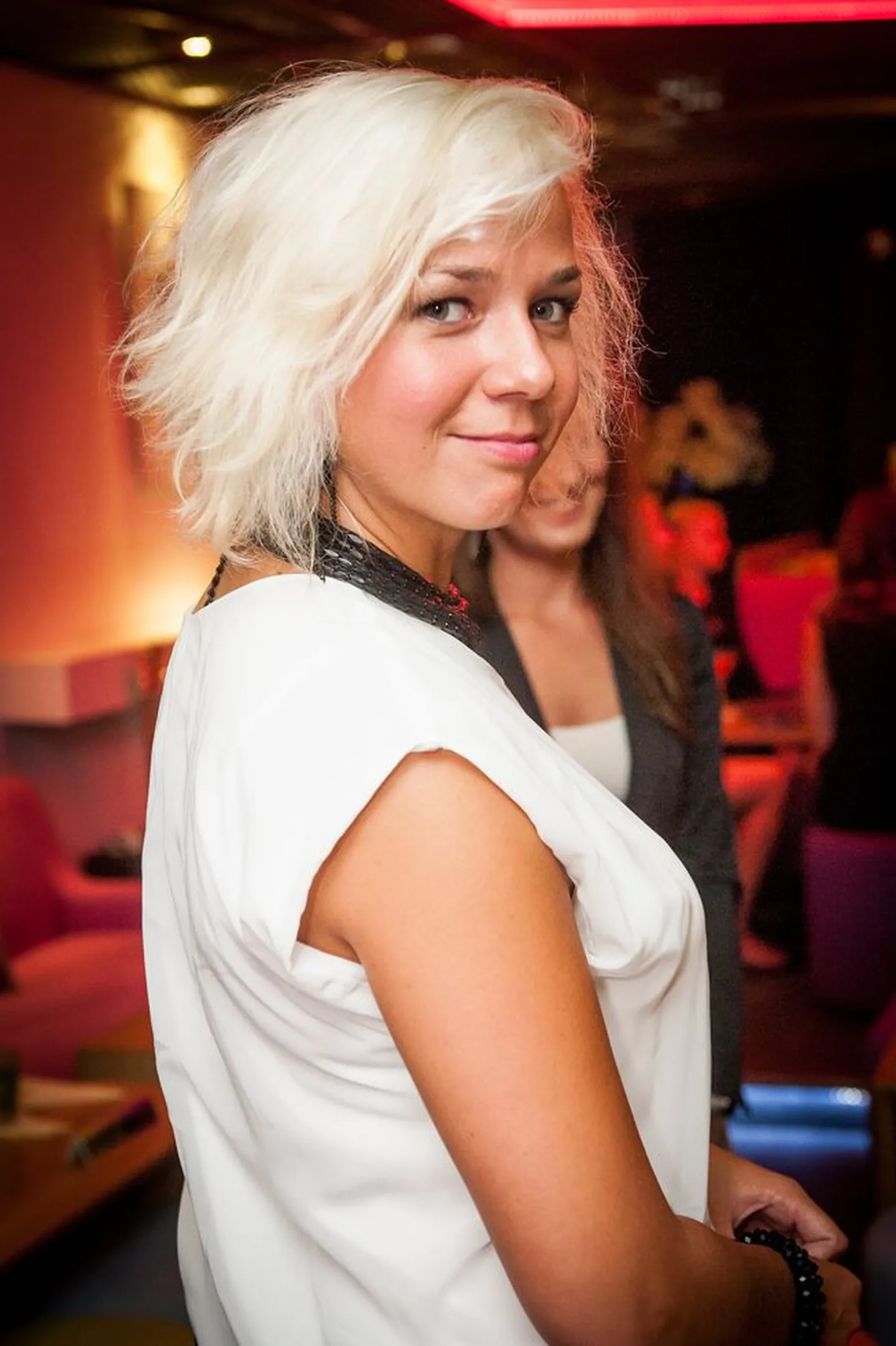 Rebecca Kontus esitles Butterly lounge'is kunstinäitust