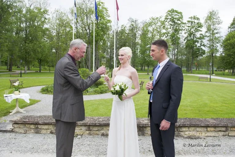 «Abielus esimesest silmapilgust» pulmad: Siim ja Helen