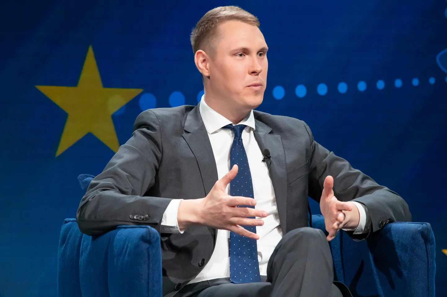 Europarlamendi kandidaat Raimond Kaljulaid Postimehe otsesaates.