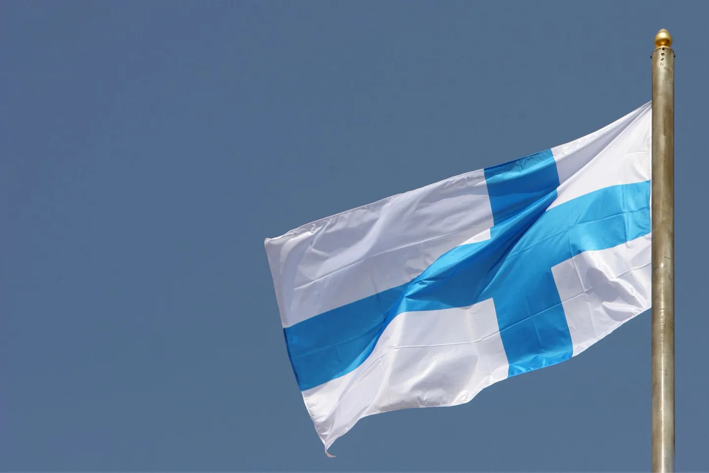 Финский флаг.