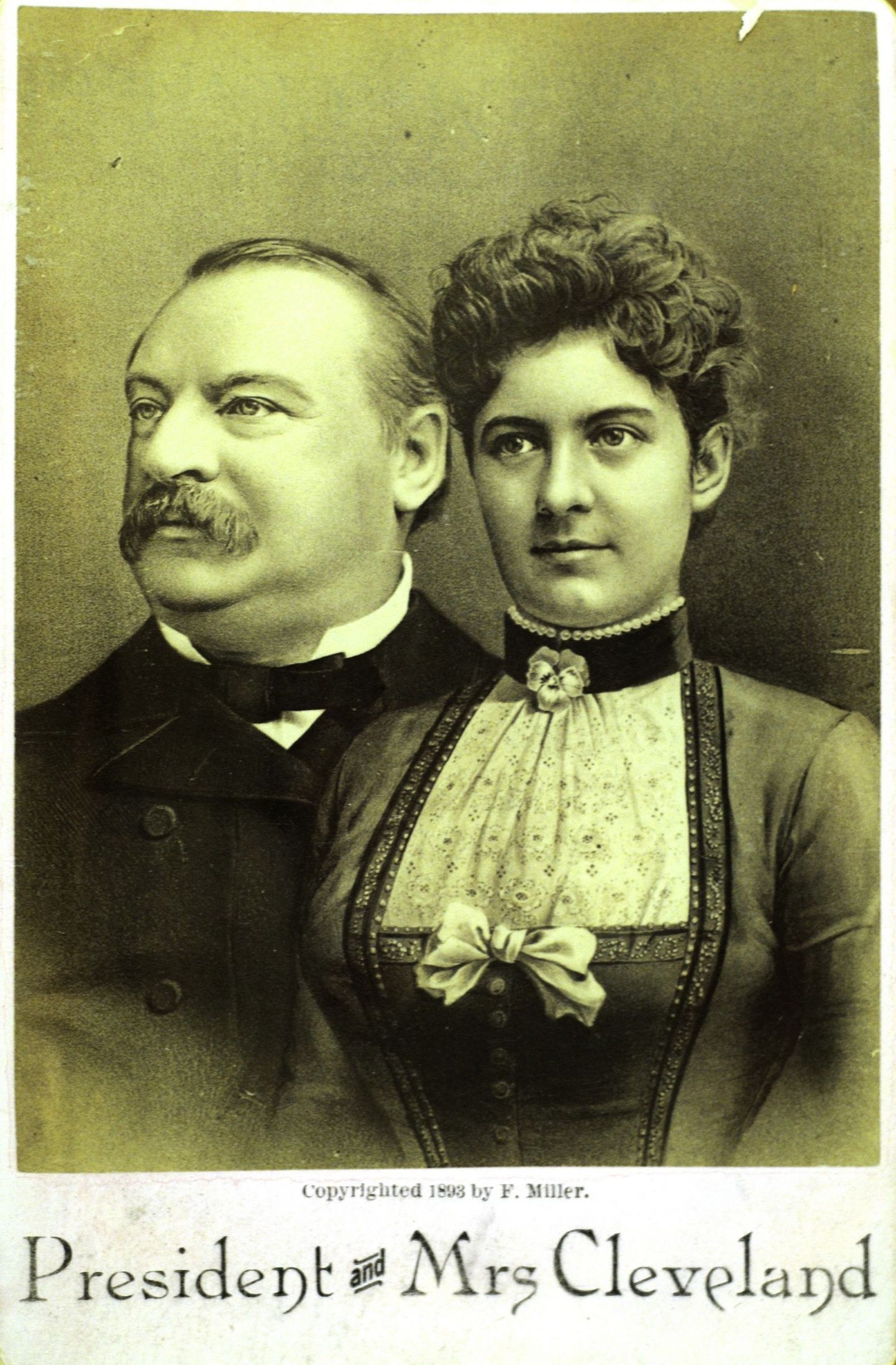 USA president Grover Cleveland abikaasaga - just sellised olid 19. sajandi lõpul meestesärkide kraed