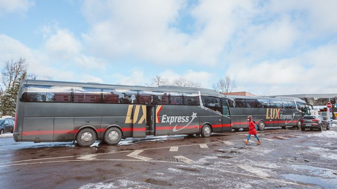 Lux Express и Ecolines отмечают ажиотажный спрос на автобусные рейсы из  Петербурга в Таллинн