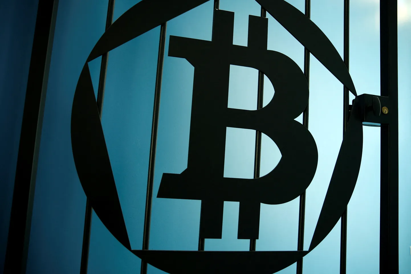 Bitcoini tähis