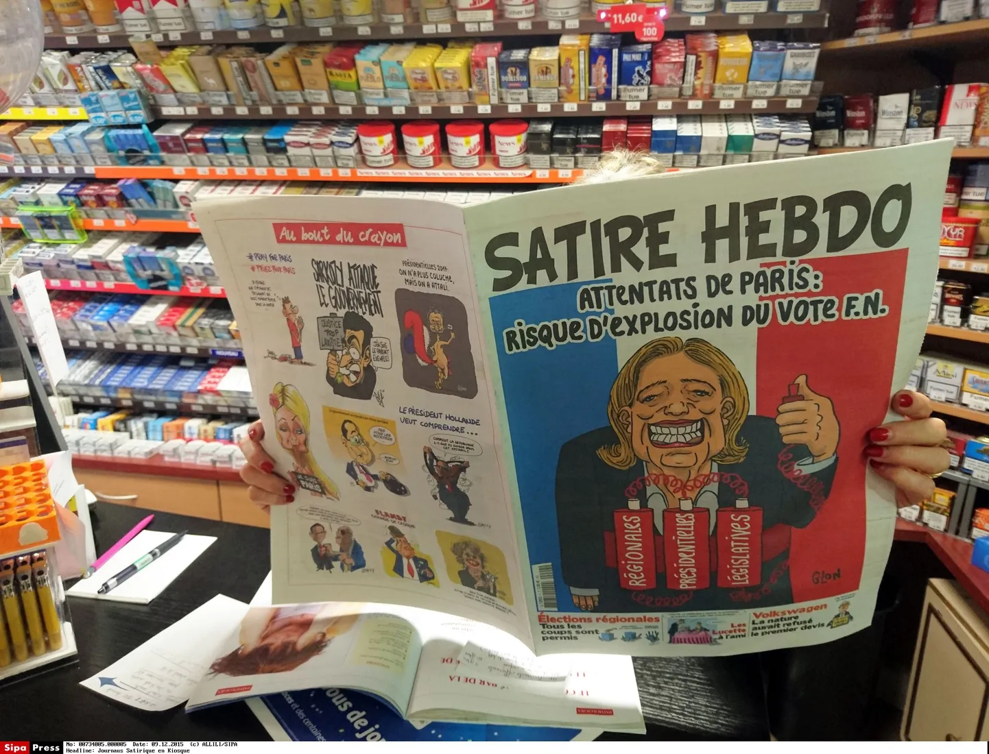 Сатирический еженедельник Charlie Hebdo.