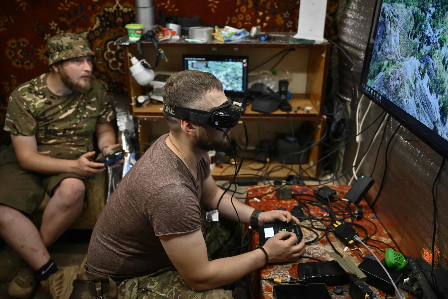 Droonioperaatorid Ukraina rindel 10. juunil 2024. aastal.