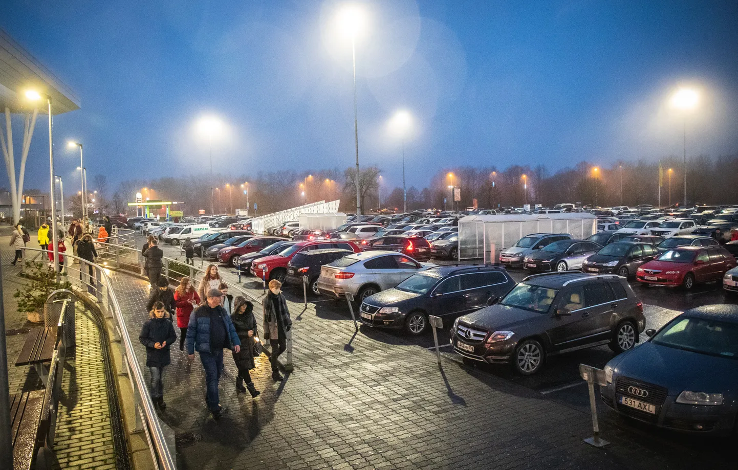 Парковка торгового центра Ülemiste.