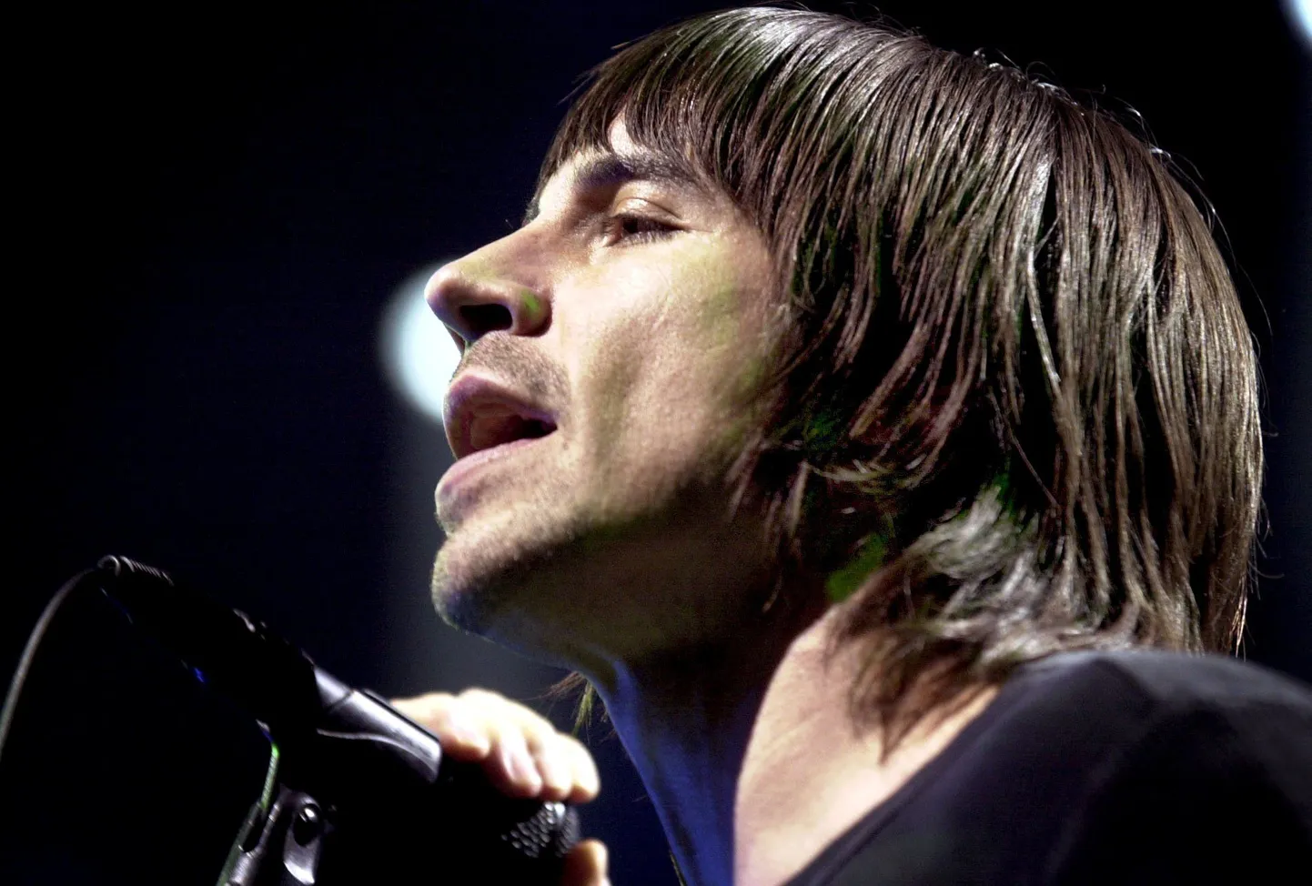 Солист Red Hot Chili Peppers.