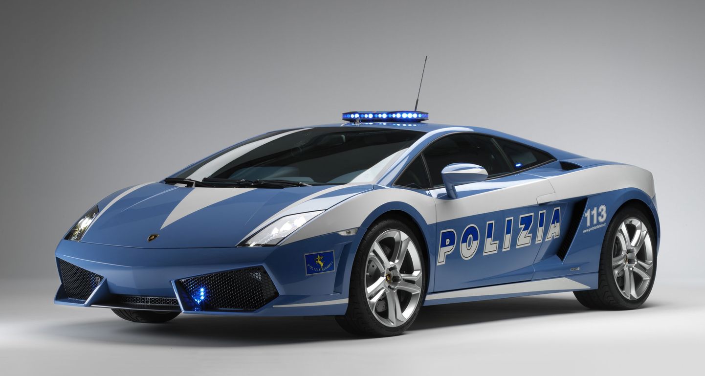 Itaalia politsei au ja uhkus Lamborghini Gallardo.