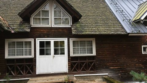 Eesti menukas suvituspiirkonnas on oksjonile pandud haruldane majaosa