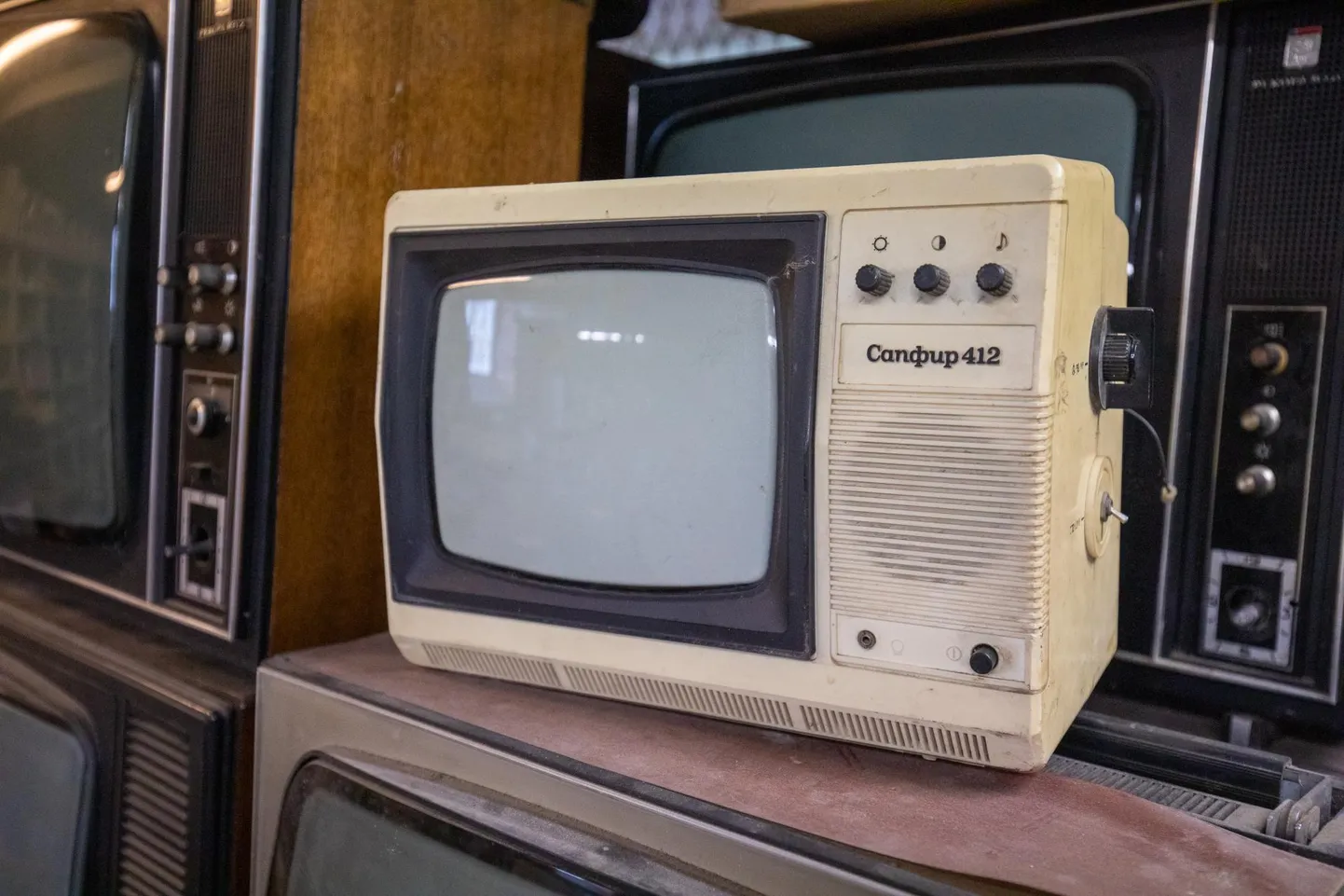 26.09.2019. Kadrina, Lääne-Virumaa. FOTOL: Nostalgiakeskus Kadrina, Nõukaaegne televiisor Sanfir 412 FOTO: Ain Liiva/Virumaa Teataja