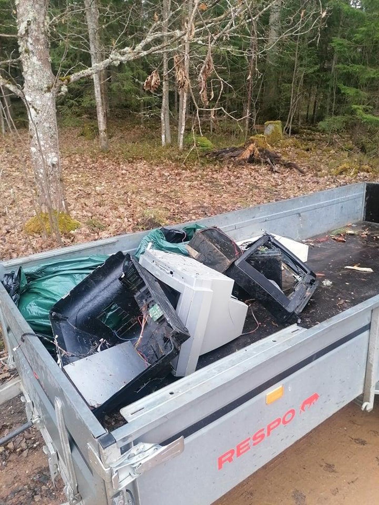Teisipäeva hommikul viis Karli Kõivoste prügi Võru jäätmejaama.