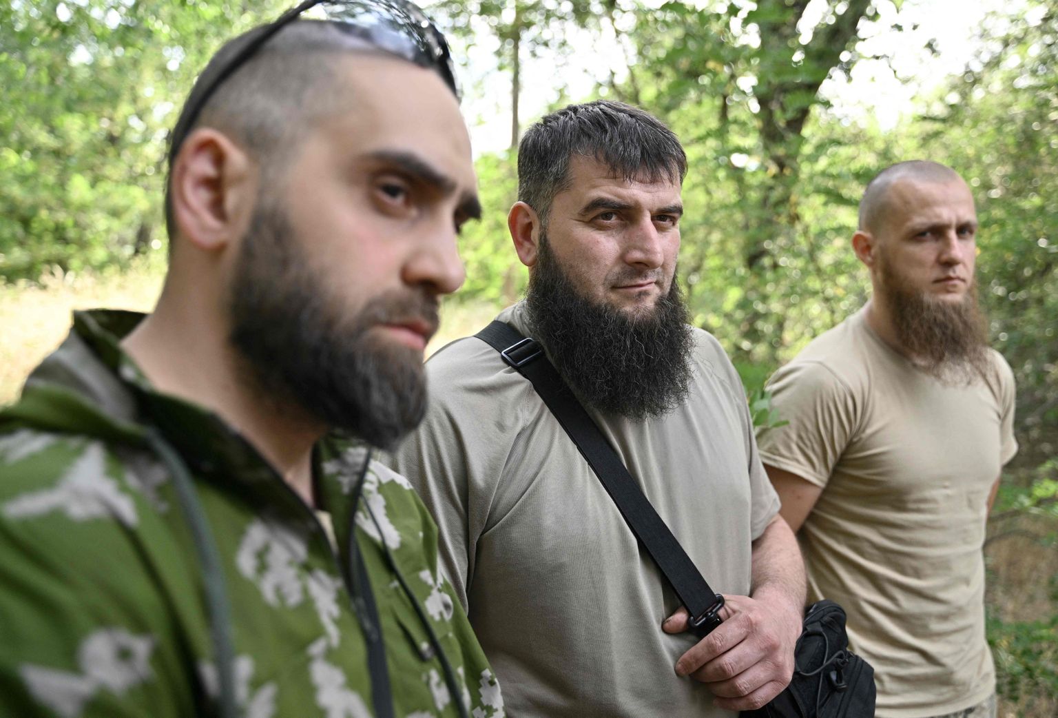 Ukraina poolele võitlevad Šeik Mansouri pataljoni tšetšeeni vabatahtlikud Islam, Mansour ja Asadulla.