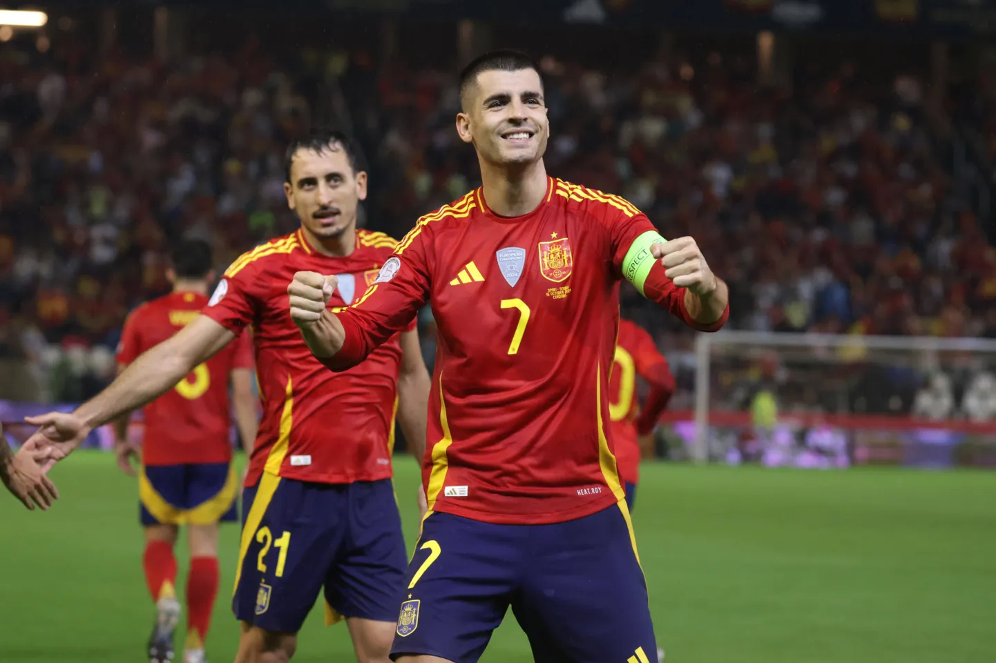Hispaania koondis on üks kahest, kes on koha Rahvuste liiga veerandfinaali juba kindlustanud. Teisipäeval alistati 3:0 Serbia, pildil ühe värava autor Alvaro Morata.