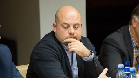 Vinnis soovitakse vallavanemat umbusaldada