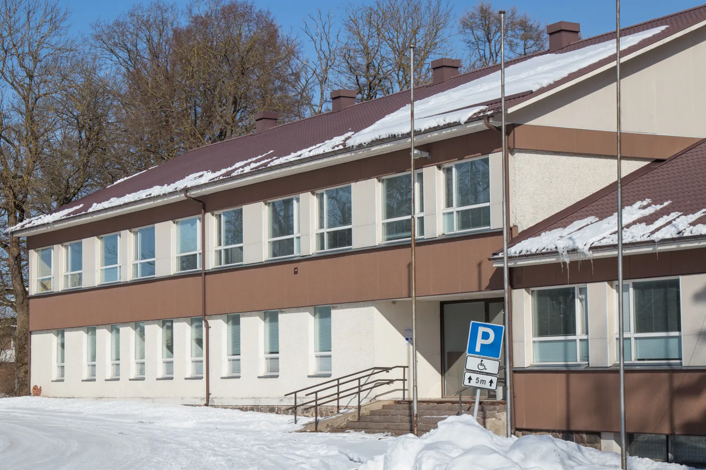 Viiratsisse koliv Viljandi valla maja ootab arhitekte