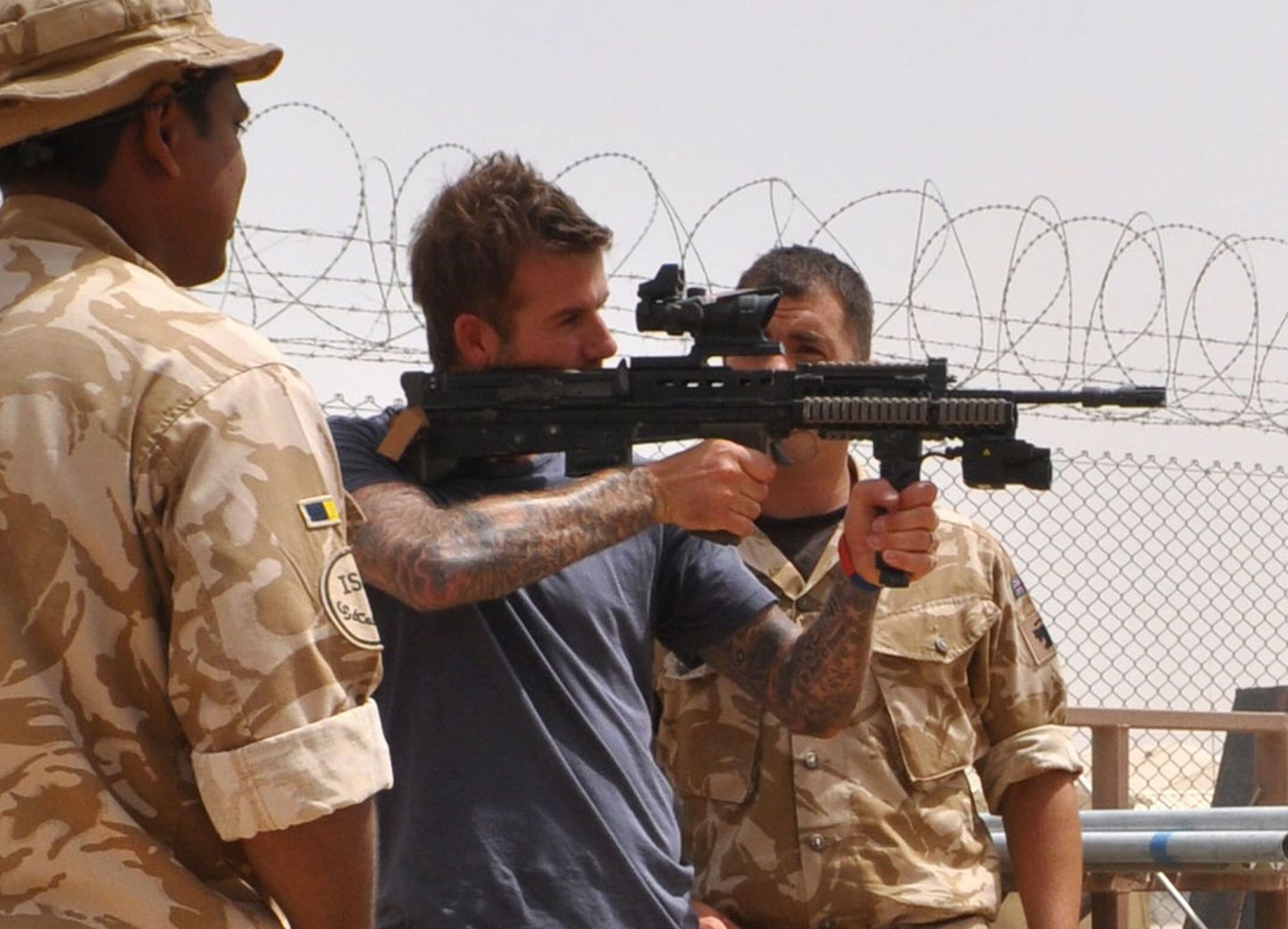 David Beckham külastas Afganistanis Briti sõdureid.