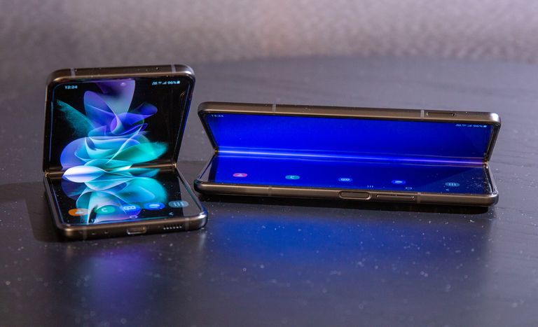 Samsung Galaxy Z Flip3 ja Galaxy Z Fold3 on Samsungi volditava ekraaniga uusimad mudelid. Tulevikus peaks saama aga lahtirulluva ekraani telefoni seest nagu sirmi välja tõmmata. Lisaks on see läbipaistev.