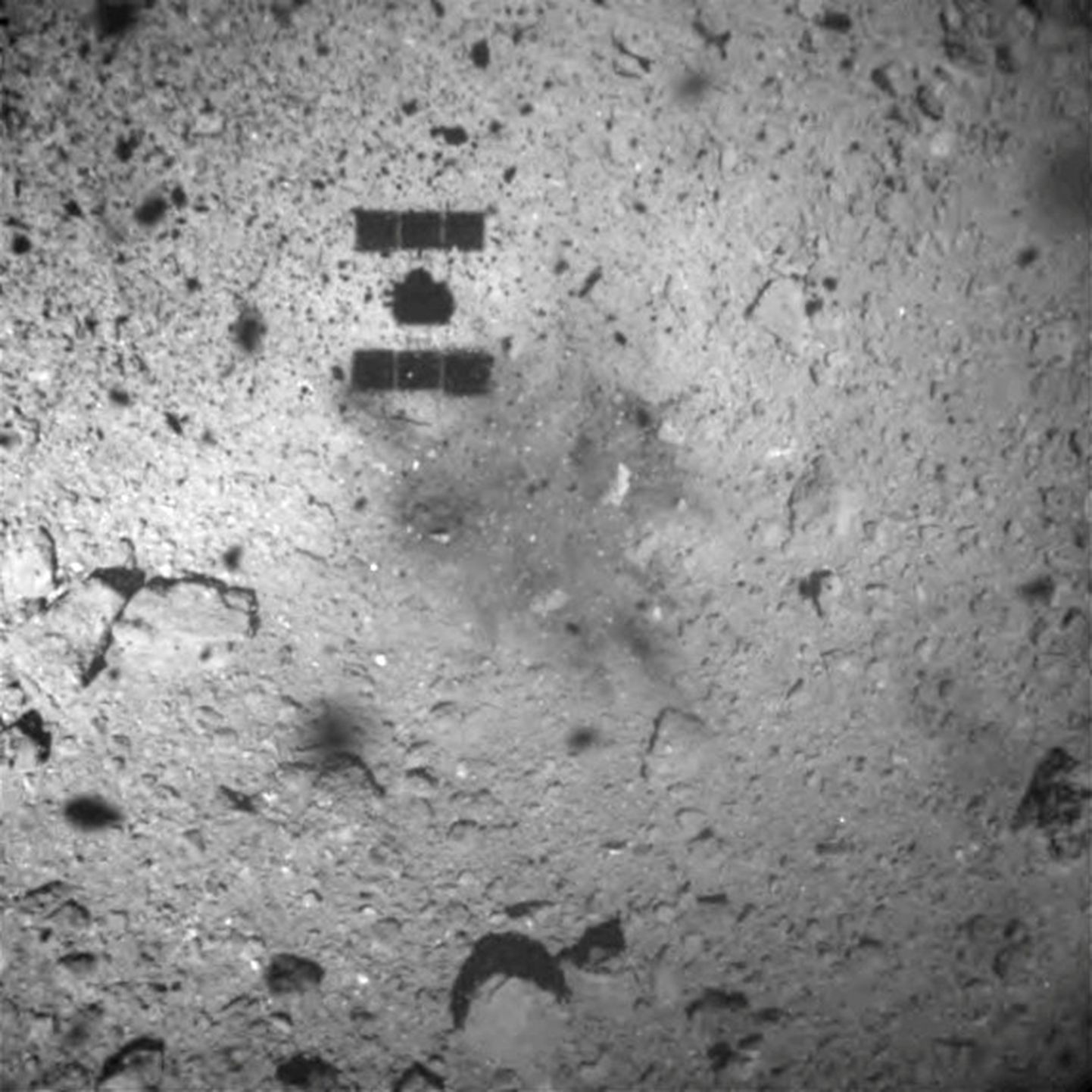 Hayabusa 2 kosmoseaparaadi vari asteroidil Ryugu.