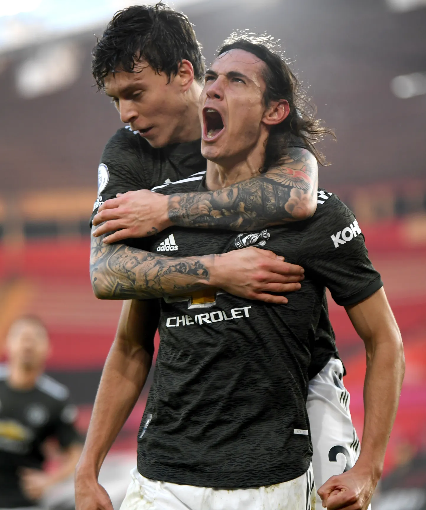 Manchester Unitedi ründaja Edison Cavani (ees) väravat tähistamas.