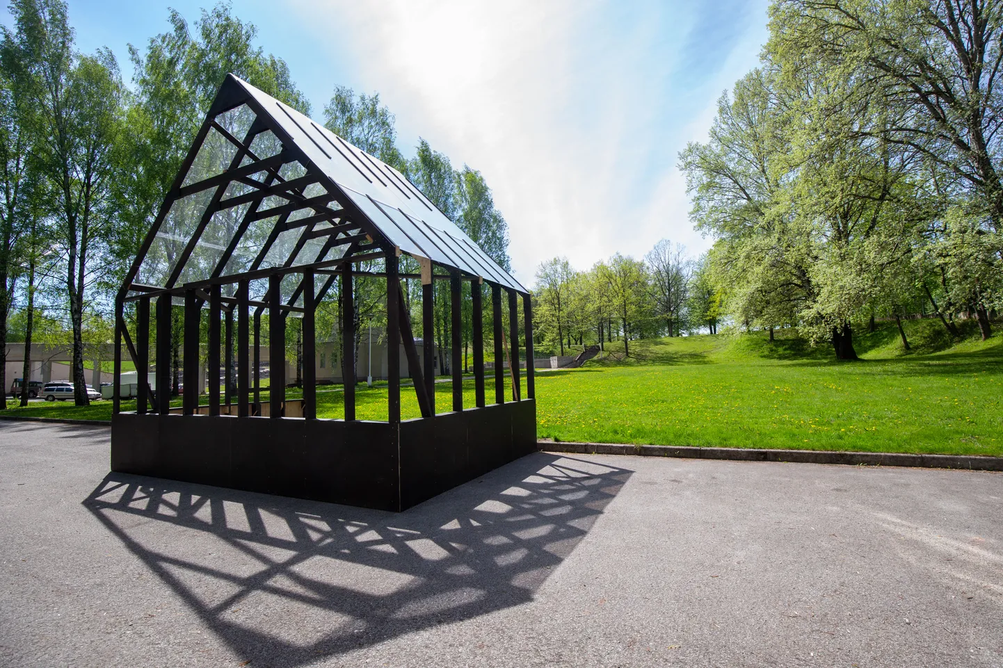 Tartu laululava kõrvale muruplatsi äärde kerkis teine laululava Helila, mis on mõeldud mitmesuguste uute ürituste elluviimiseks.
