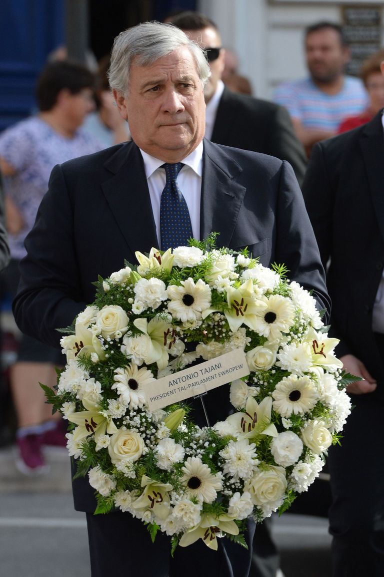 Ajakirjaniku mälestamiseks viis pärja Euroopa Parlamendi president Antonio Tajani.