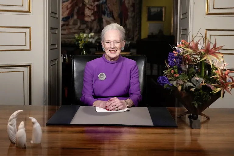 Kuninganna Margrethe II teatab troonist loobumisest 31. detsembril 2023.
