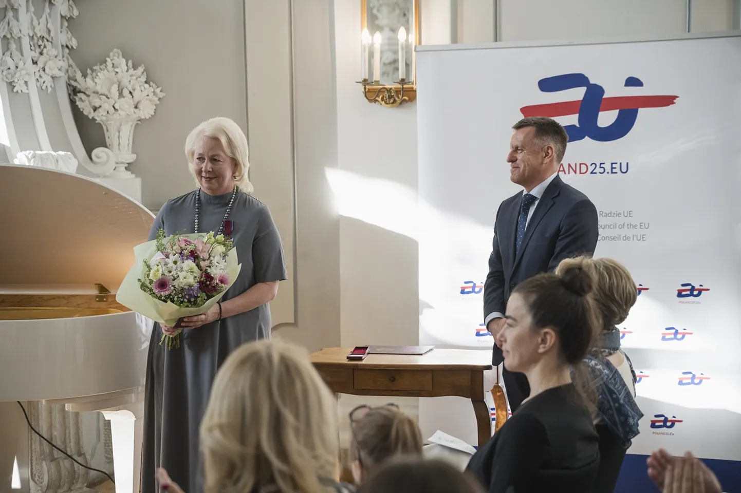 Eesti Kontserdi juht Kertu Orro ja Poola Vabariigi suursaatkonna ajutine asjur Artur Orzechowski