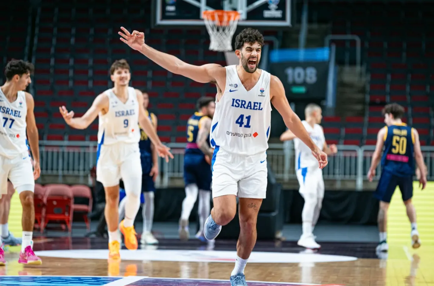 Izraēlas basketbolisti Rīgā vēlreiz uzvar Ukrainu un kvalificējas finālturnīram